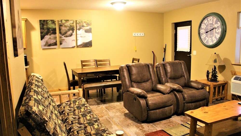 Creekside Living Room 